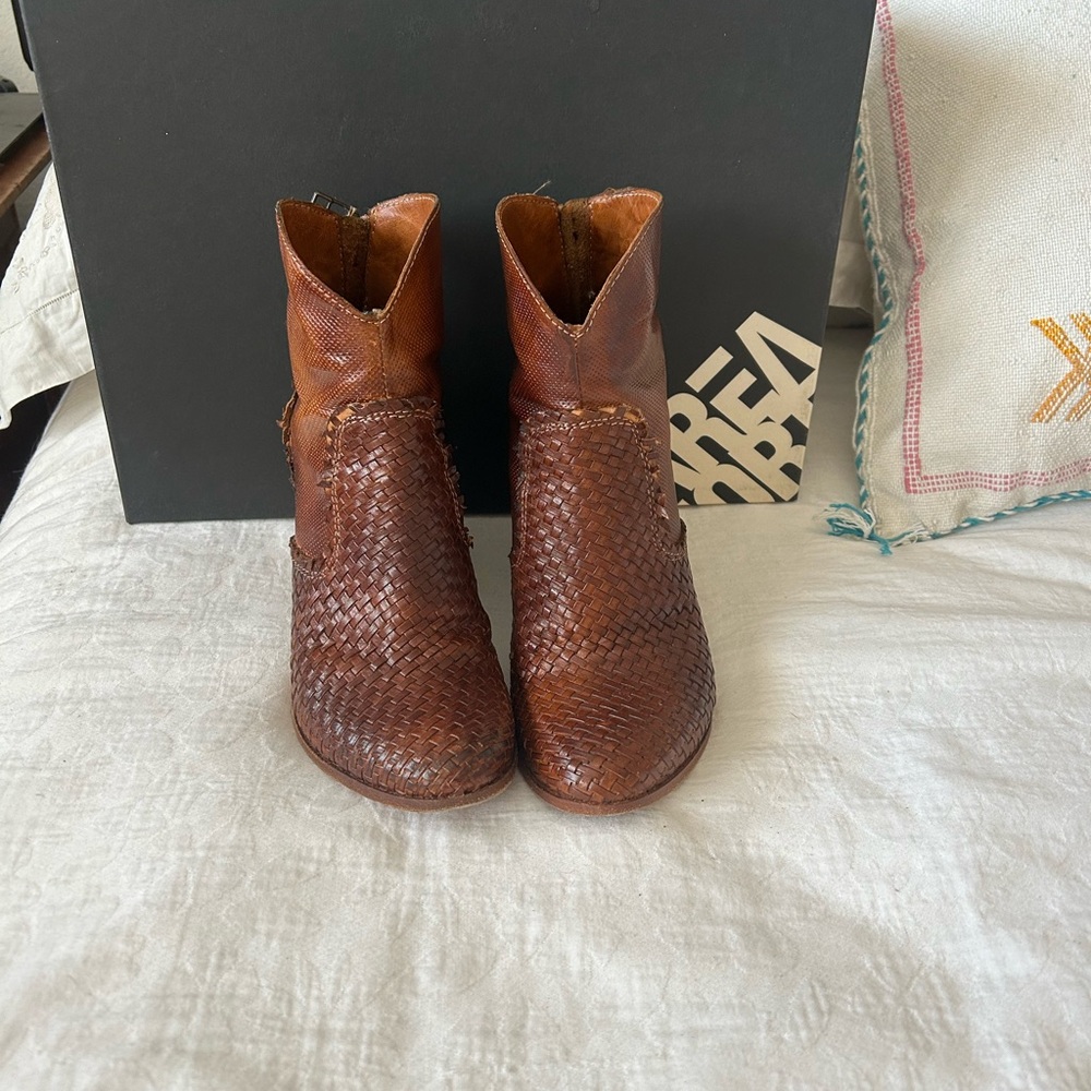 Area Forte Brown Ankle Boots Rustic Charm